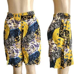 Vintage 1980s rayon shorts by Carry Back size M 1980s retro high waist Bermuda.